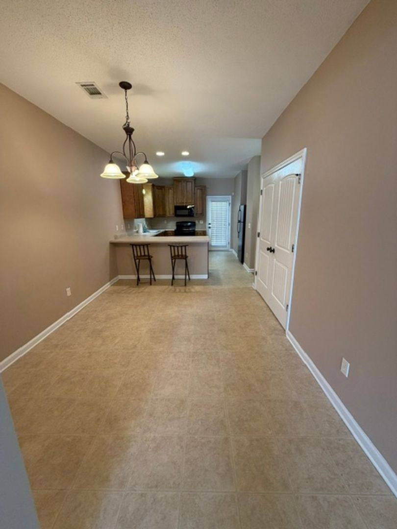 Townhouse for rent at 6717 Covington Villas Lane, Tuscaloosa, AL 35405