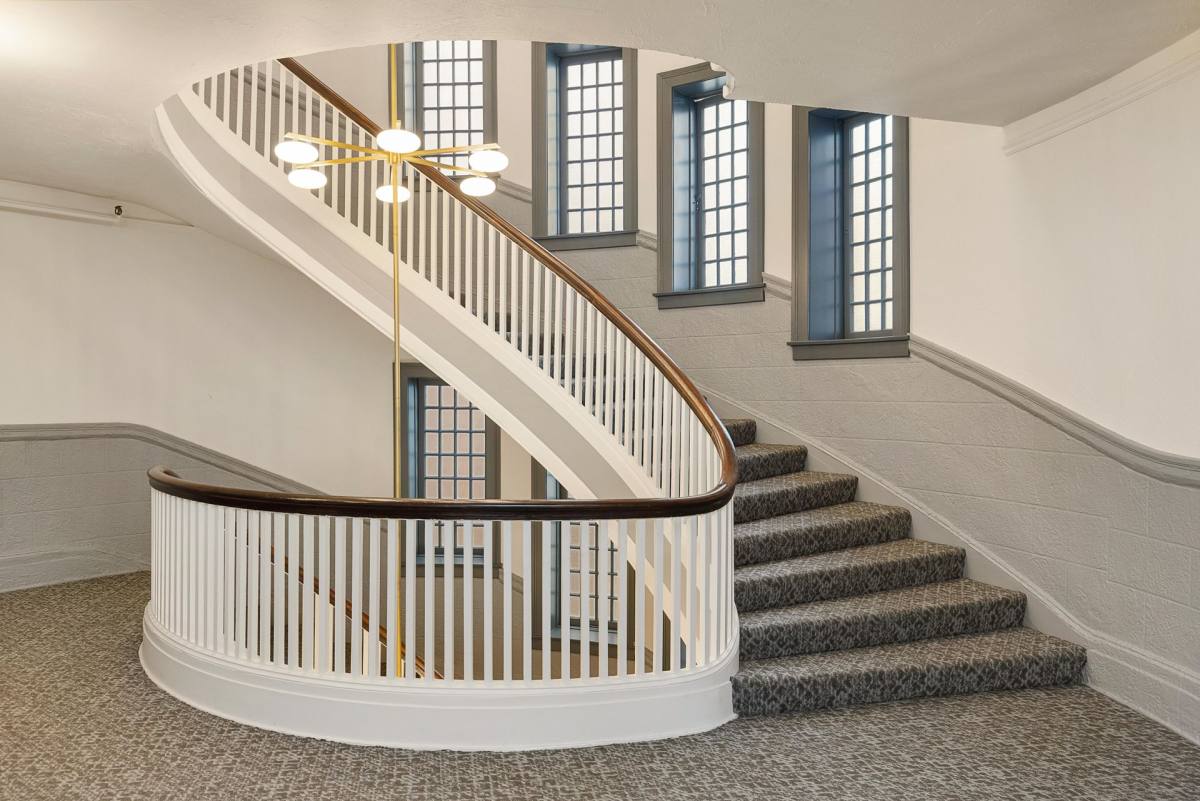 Apartment for rent at 305 Bellevue Ave E, Seattle, WA 98102