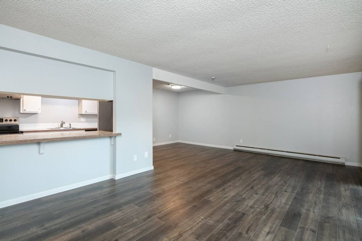 Apartment for rent at 10295 NE 189th St, Bothell, WA 98011