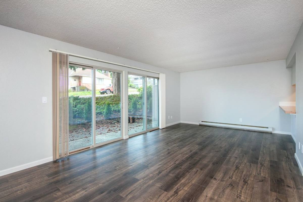 Apartment for rent at 10295 NE 189th St, Bothell, WA 98011