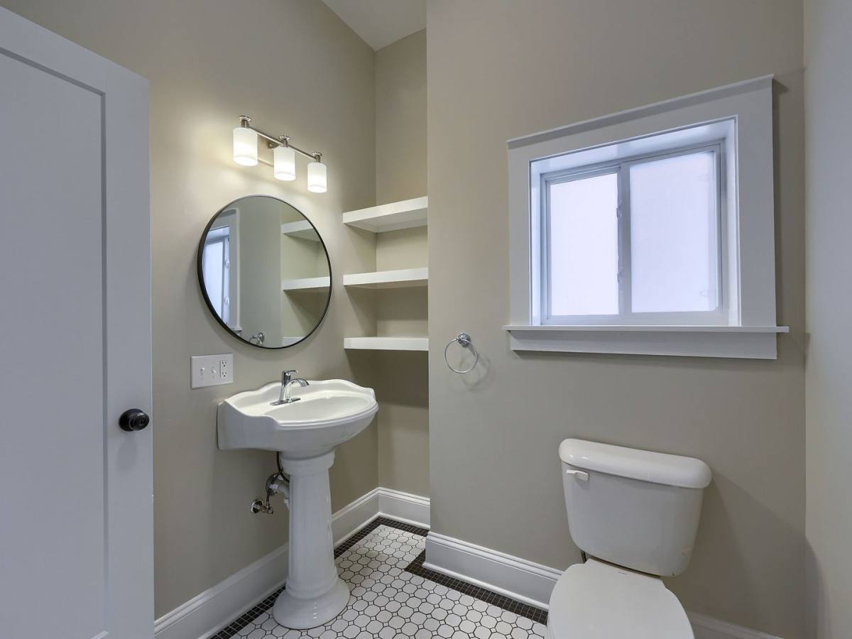 Apartment for rent at 1835 N 2nd St, Harrisburg, PA 17102