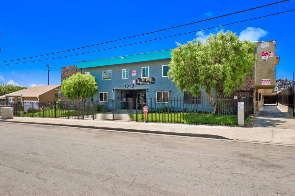 Apartment for rent at 1212 W 107th St, Los Angeles, CA 90044