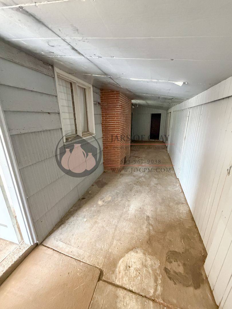 House for rent at 3231 Alberta Ave NE, Salem, OR 97301