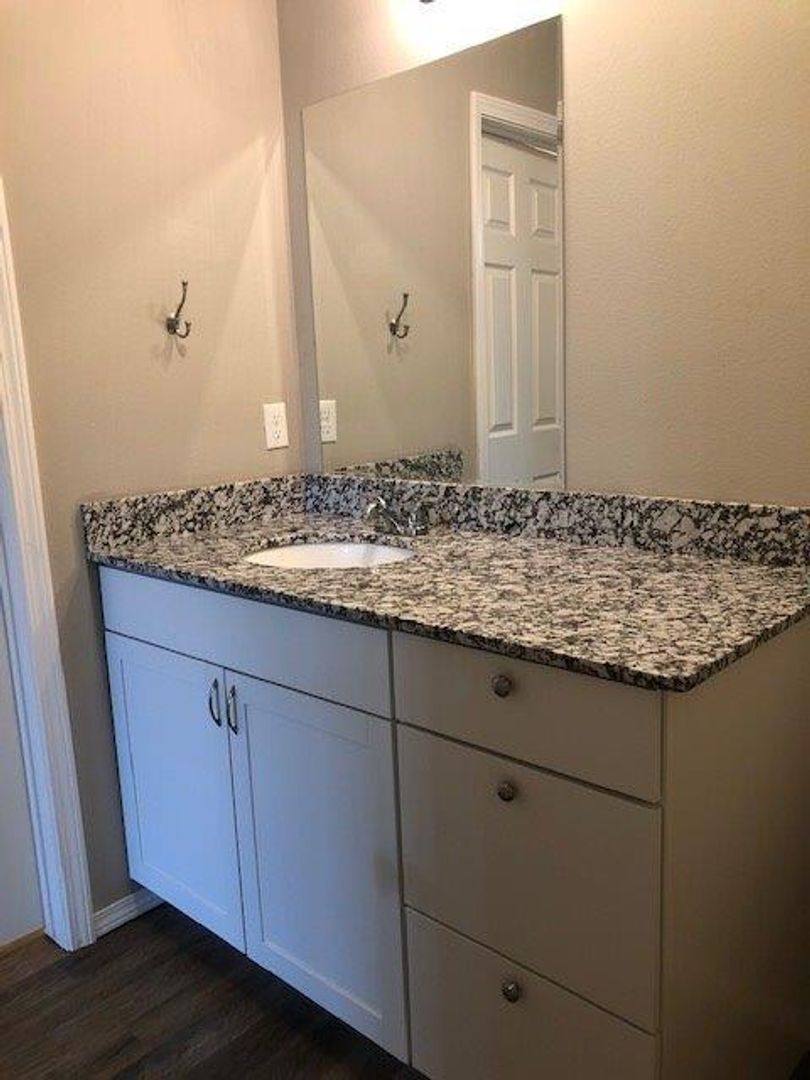 House for rent at 600 SW Loudon Dr, Bentonville, AR 72712