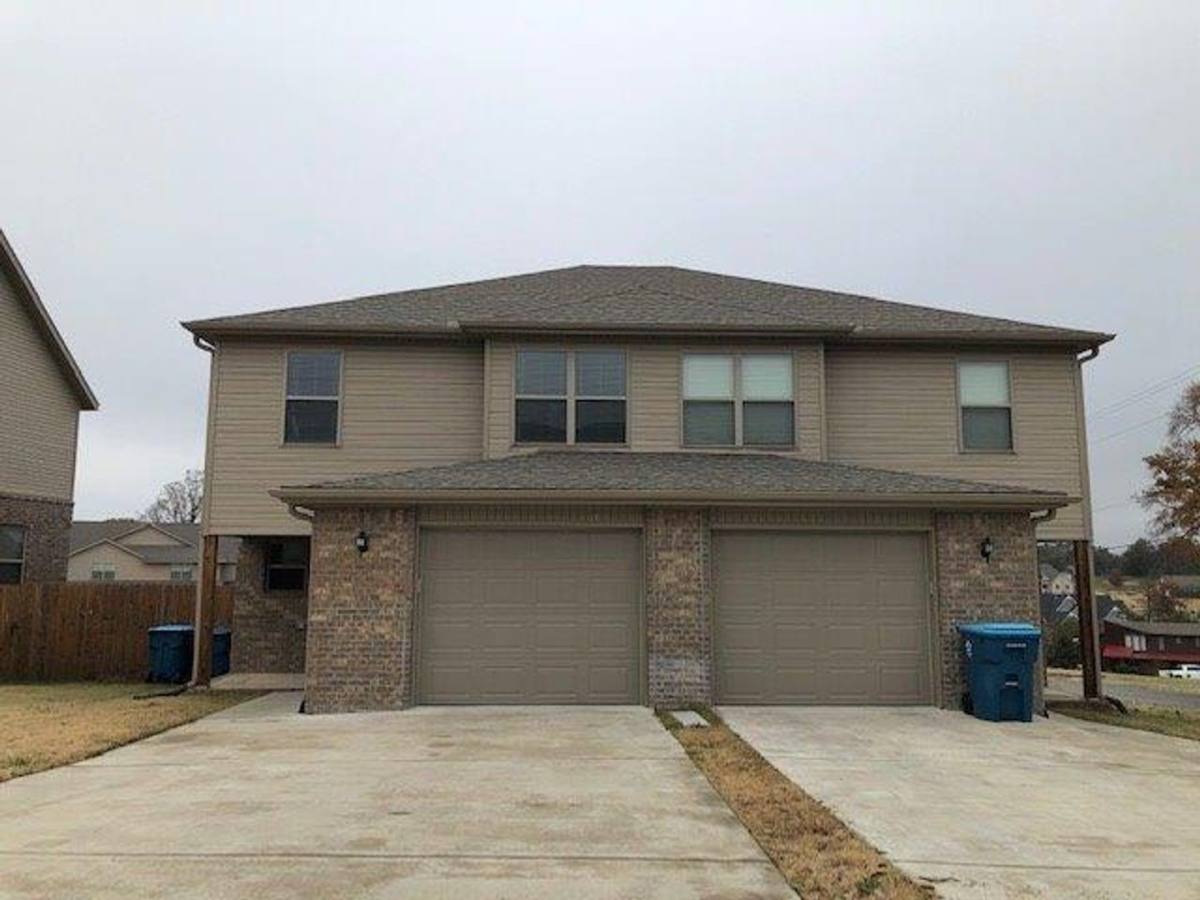House for rent at 600 SW Loudon Dr, Bentonville, AR 72712