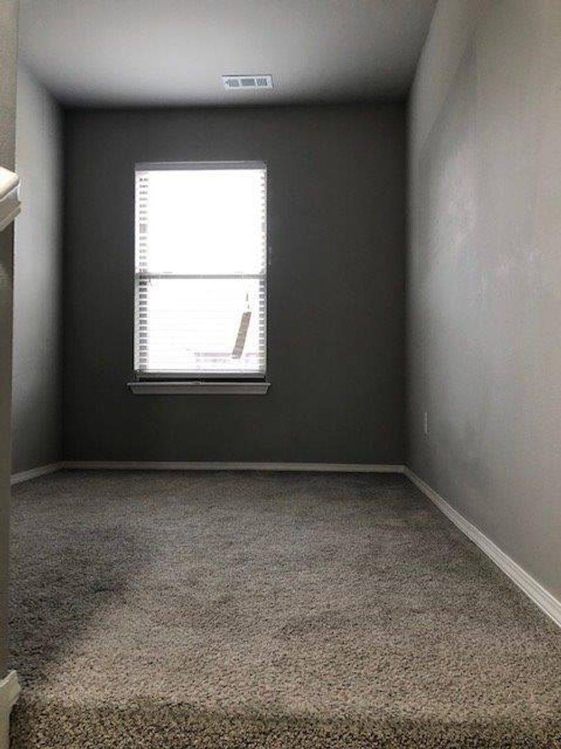 House for rent at 600 SW Loudon Dr, Bentonville, AR 72712