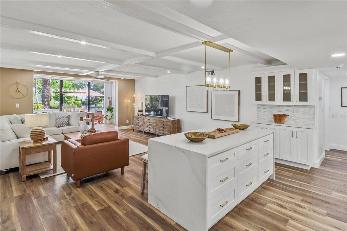 Apartment for rent at 716 Bayport Way, Longboat Key, FL 34228
