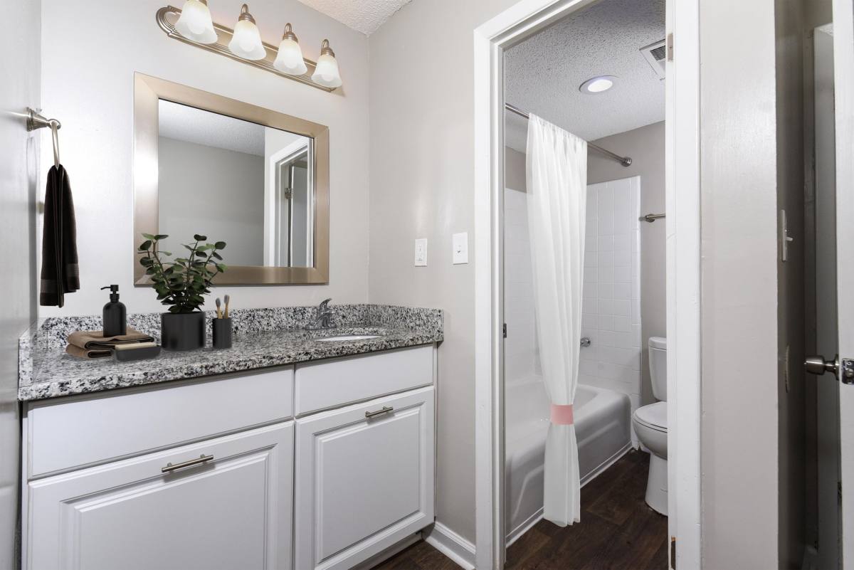 Apartment for rent at 834 Golden Gate Lane, Birmingham, AL 35209