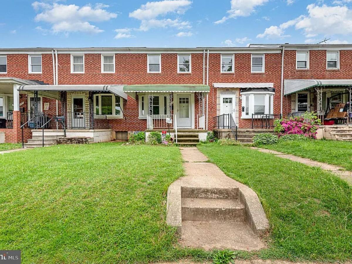 House for rent at 153 Bennett Rd, Essex, MD 21221