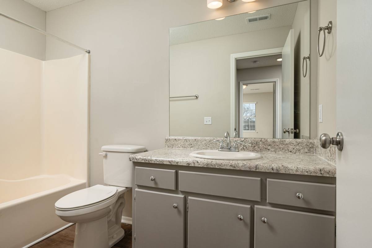 Apartment for rent at 5255 Old Hixson Pike, Hixson, TN 37343