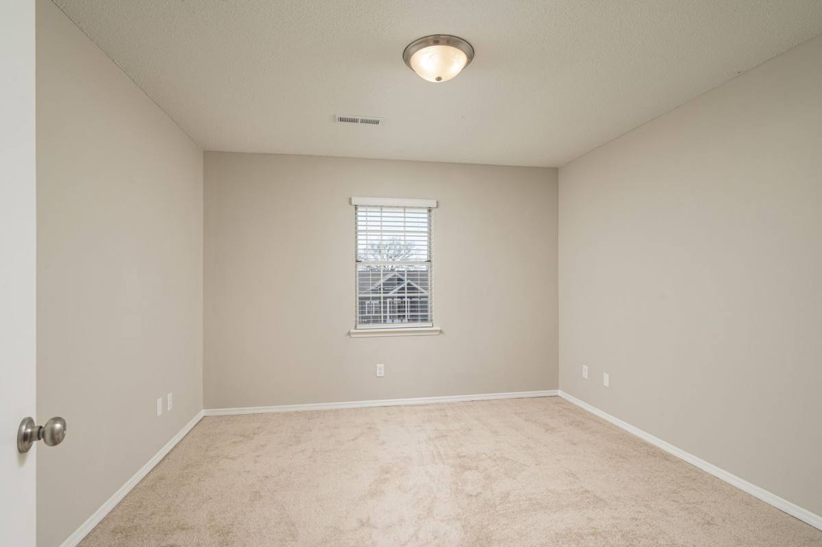 Apartment for rent at 5255 Old Hixson Pike, Hixson, TN 37343