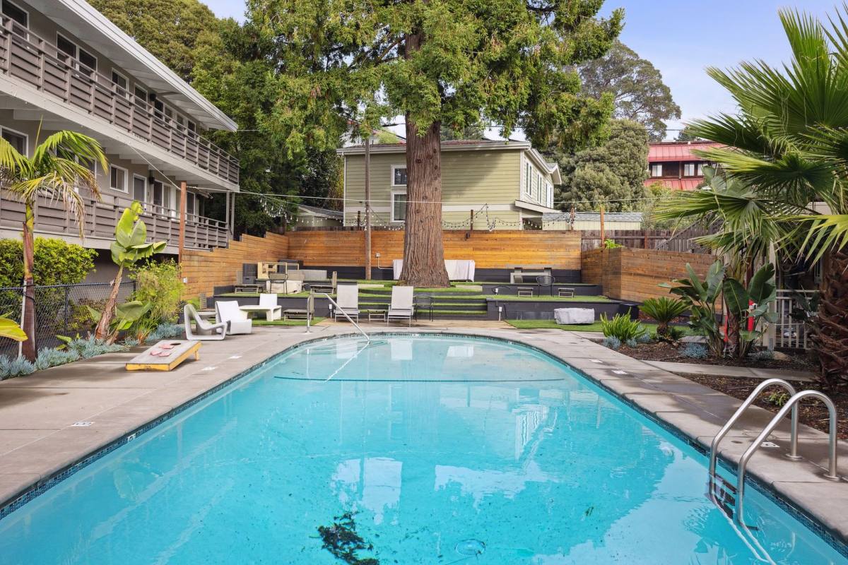 Apartment for rent at 19 Knoll Lane, Mill Valley, CA 94941