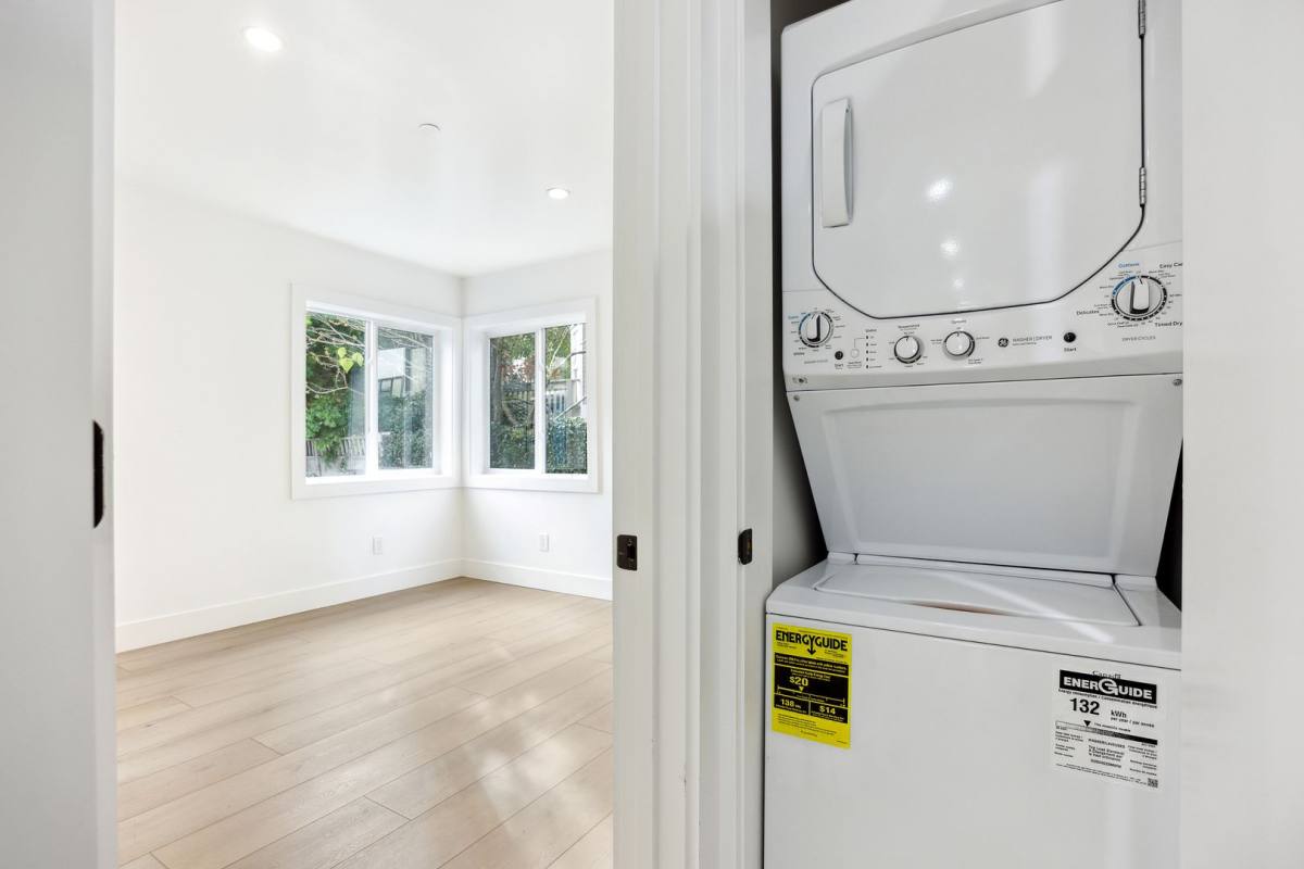 Apartment for rent at 19 Knoll Lane, Mill Valley, CA 94941