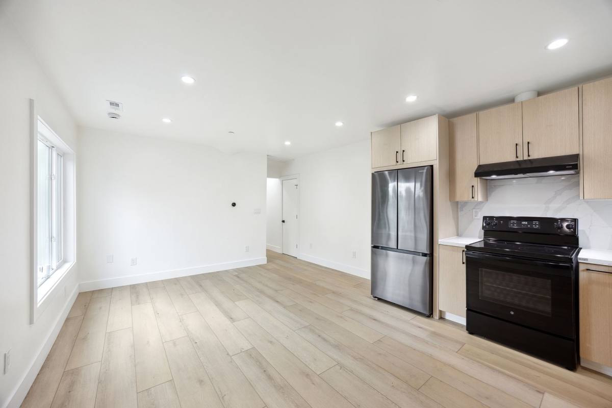 Apartment for rent at 19 Knoll Lane, Mill Valley, CA 94941