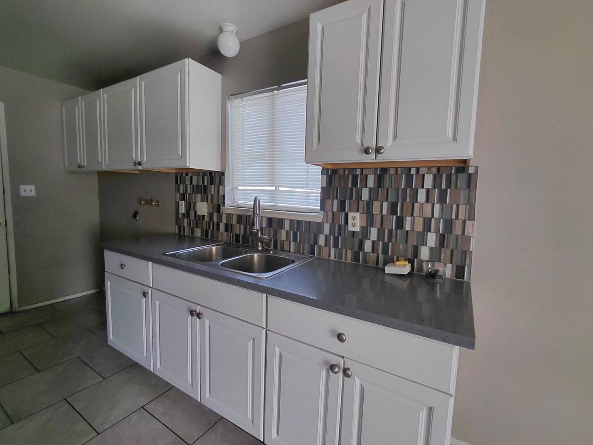 Townhouse for rent at 111 Greenbriar Way, Las Vegas, NV 89121
