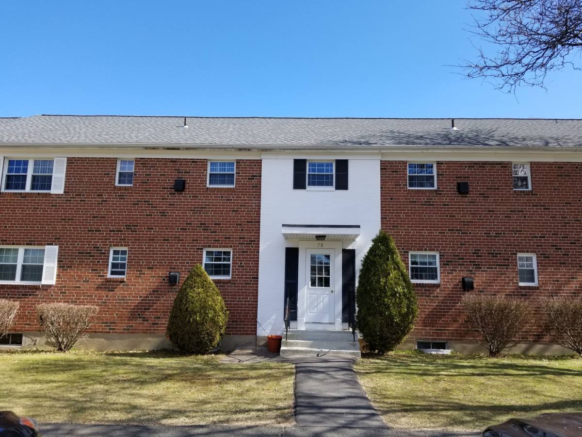 Apartment for rent at 37 Fairway Dr, Wethersfield, CT 06129