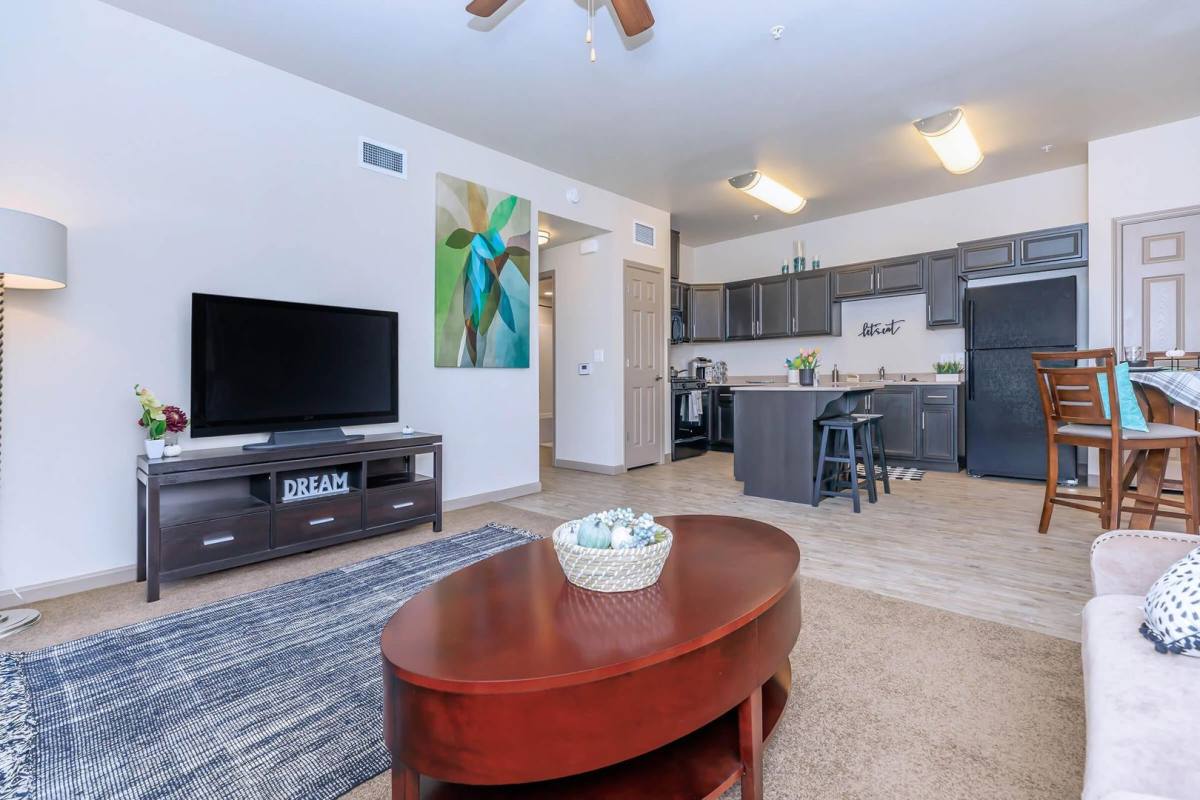 Apartment for rent at 545 Centennial Dr, Hanford, CA 93230