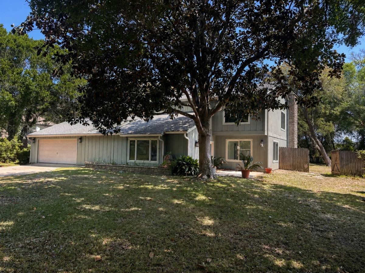 House for rent at 234 Country Club Rd, Shalimar, FL 32579
