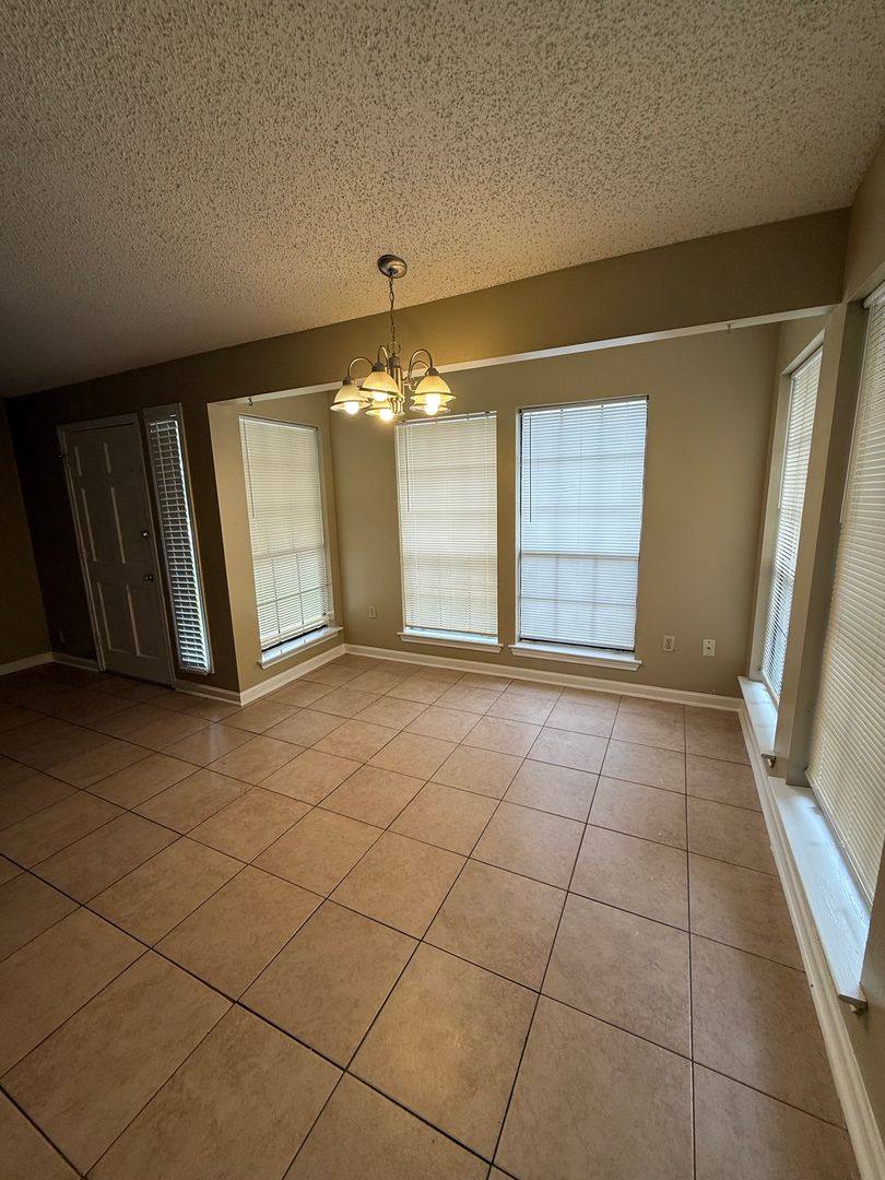 Apartment for rent at 1126-1128 Willow Creek Dr, Zachary, LA 70791