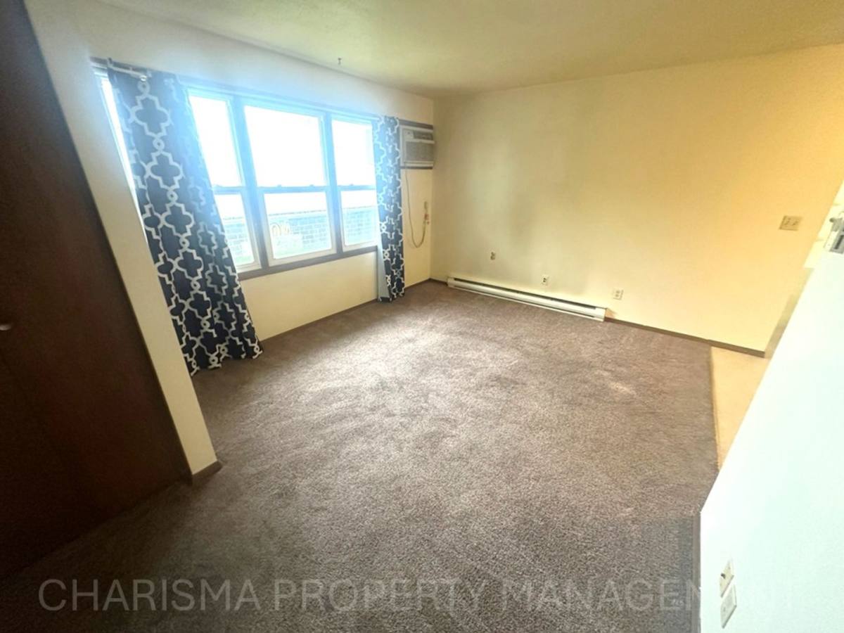Apartment for rent at 513 N Main Ave, Garretson, SD 57030