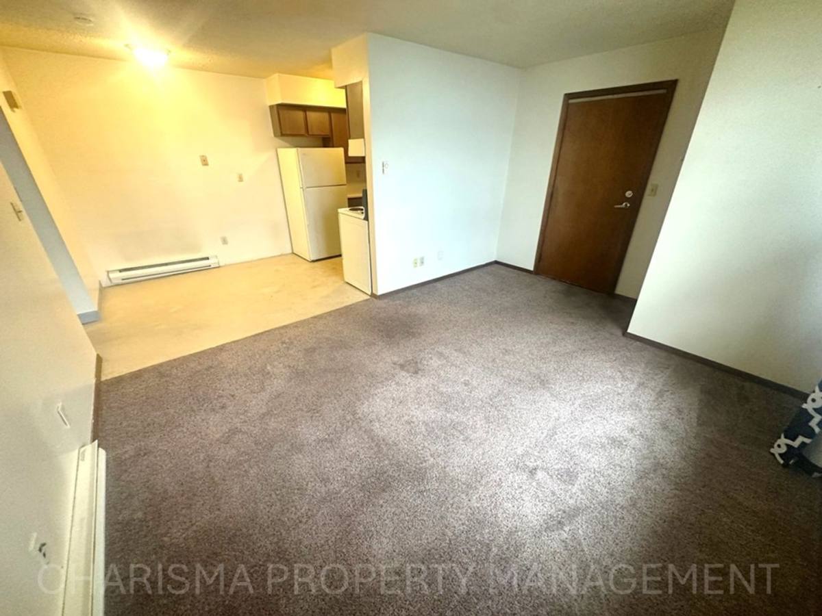 Apartment for rent at 513 N Main Ave, Garretson, SD 57030