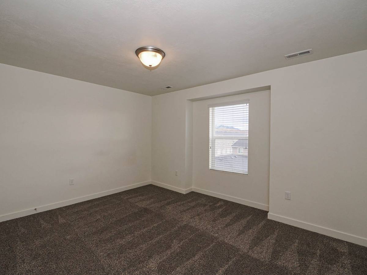 Apartment for rent at 8178 N Broken Spoke Lane, Eagle Mountain, UT 84005