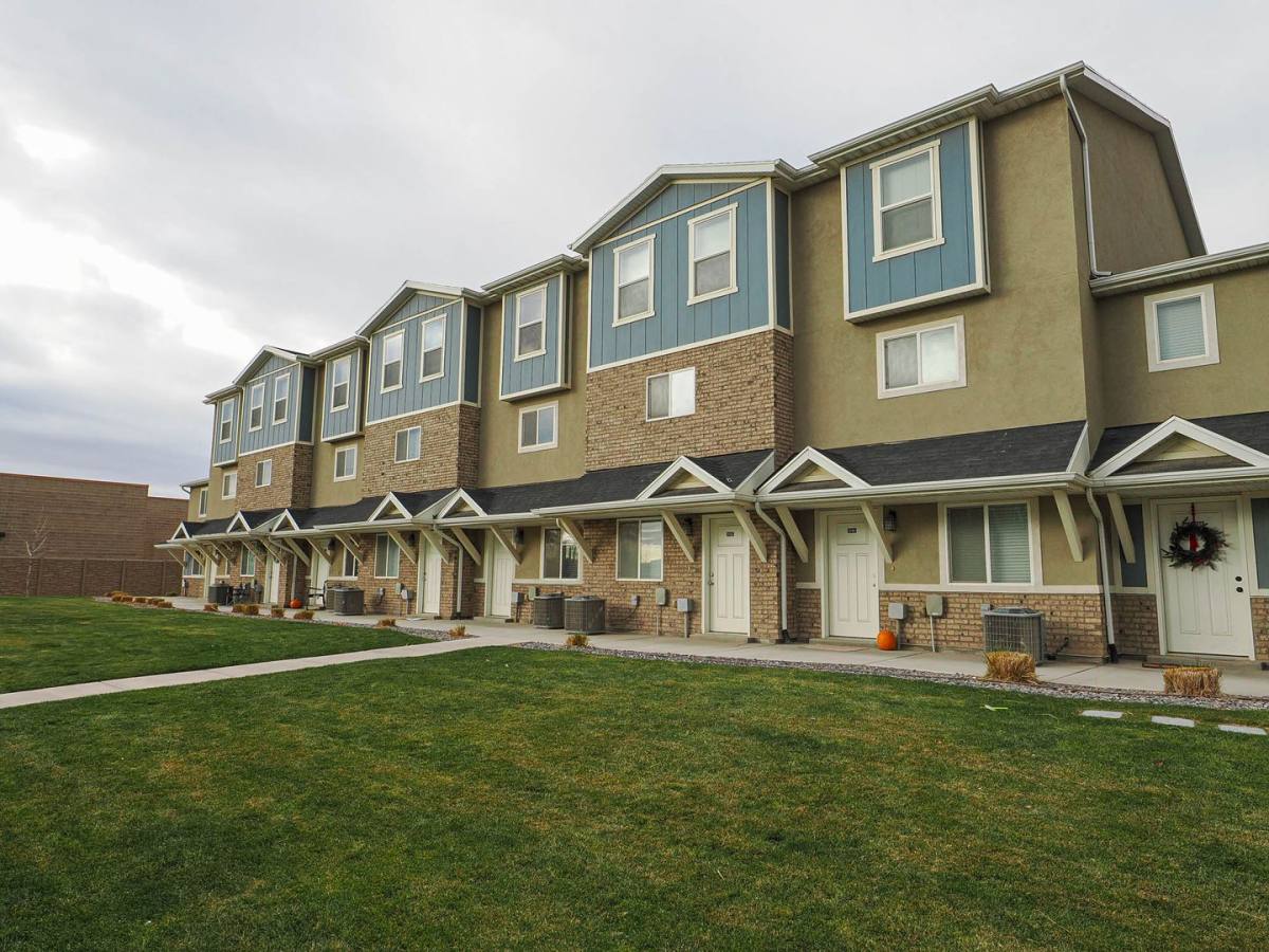 Apartment for rent at 8178 N Broken Spoke Lane, Eagle Mountain, UT 84005