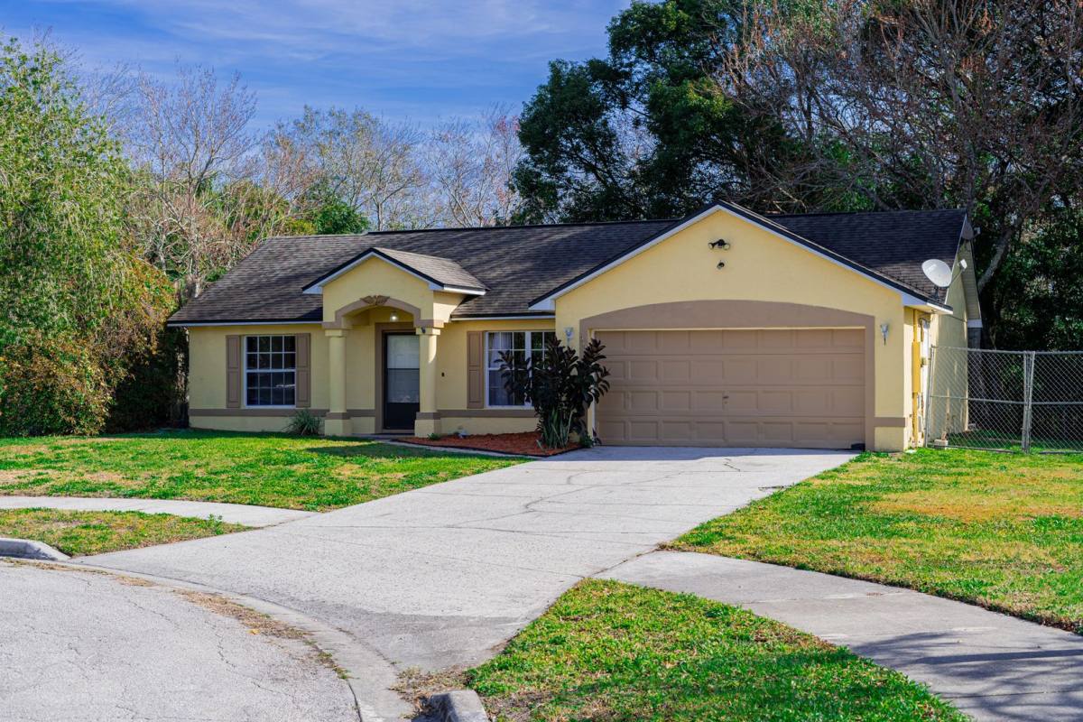 House for rent at 942 Whisler Court, Saint Cloud, FL 34769