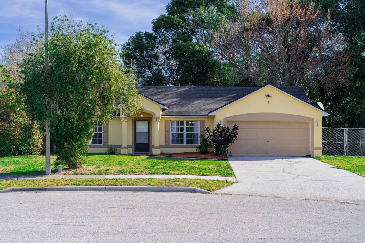 House for rent at 942 Whisler Court, Saint Cloud, FL 34769