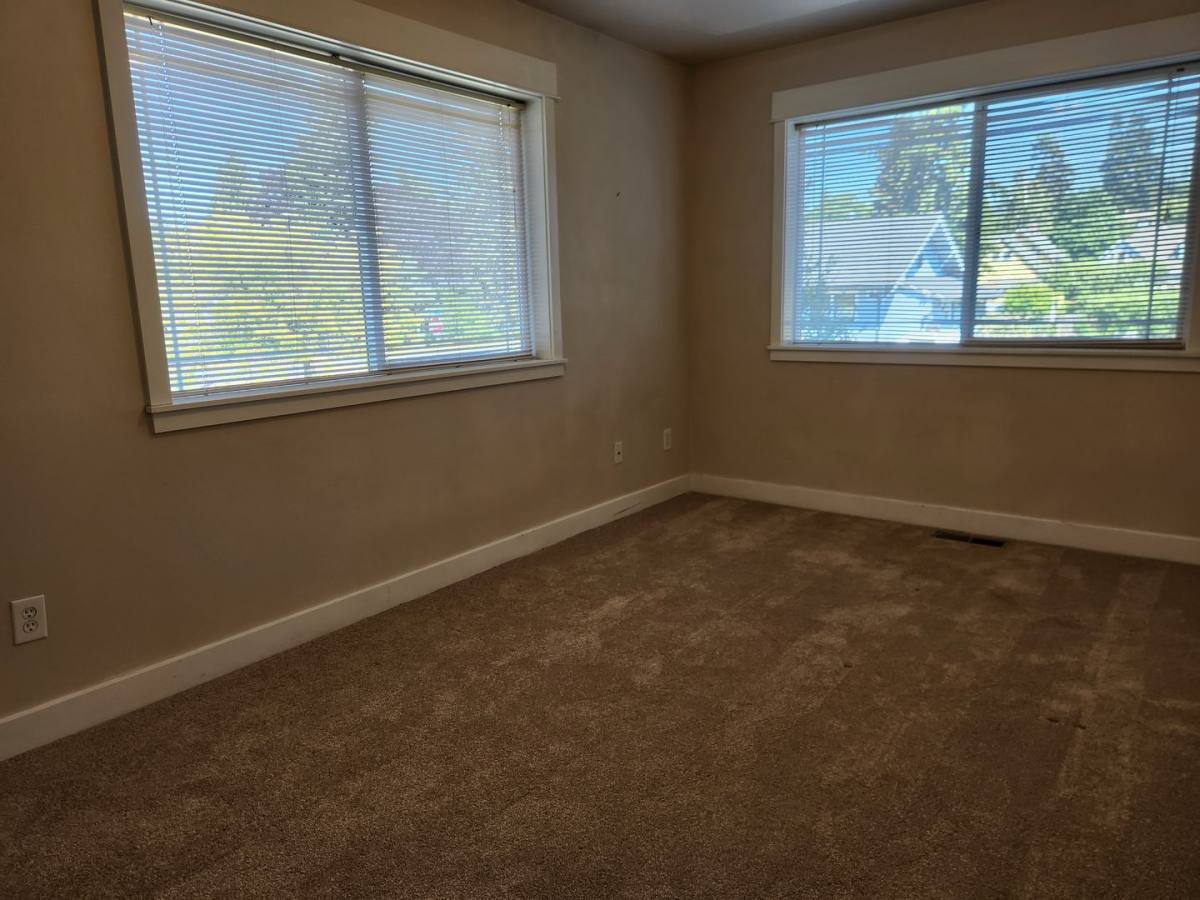 House for rent at 1300 22nd St, Bellingham, WA 98225