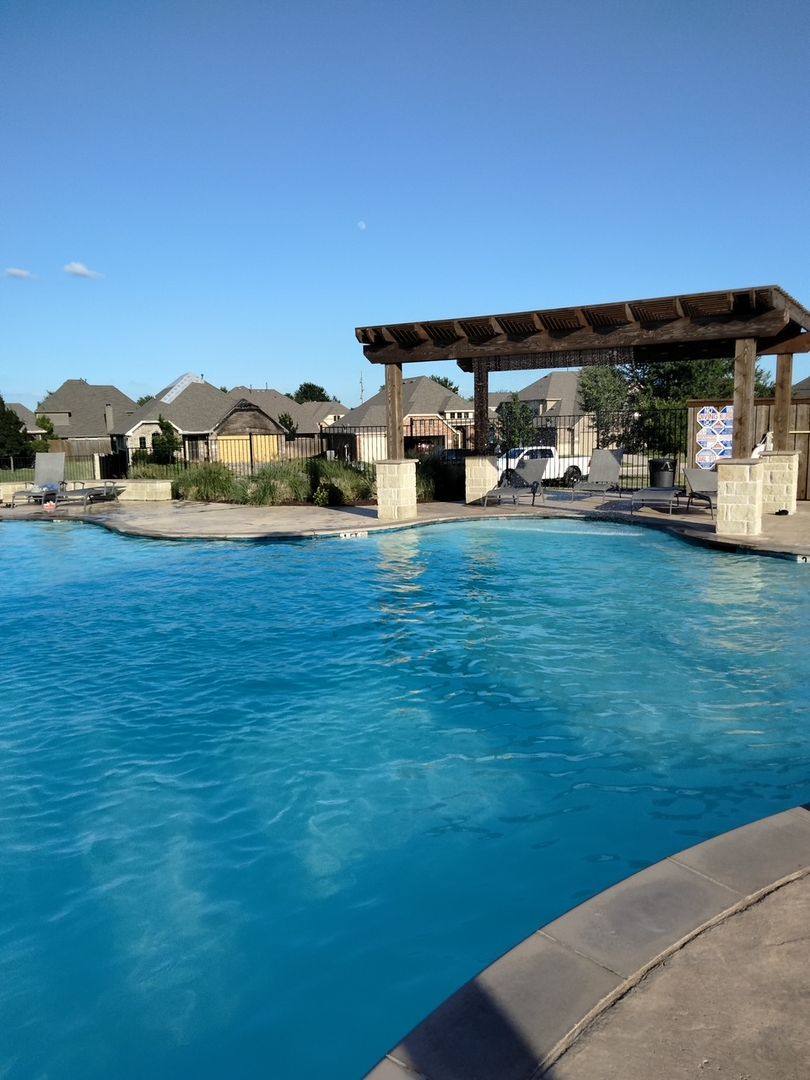 House for rent at 100 N Creek Dr, Sherman, TX 75092