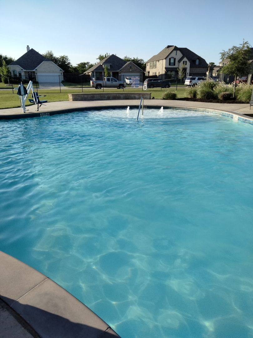 House for rent at 100 N Creek Dr, Sherman, TX 75092