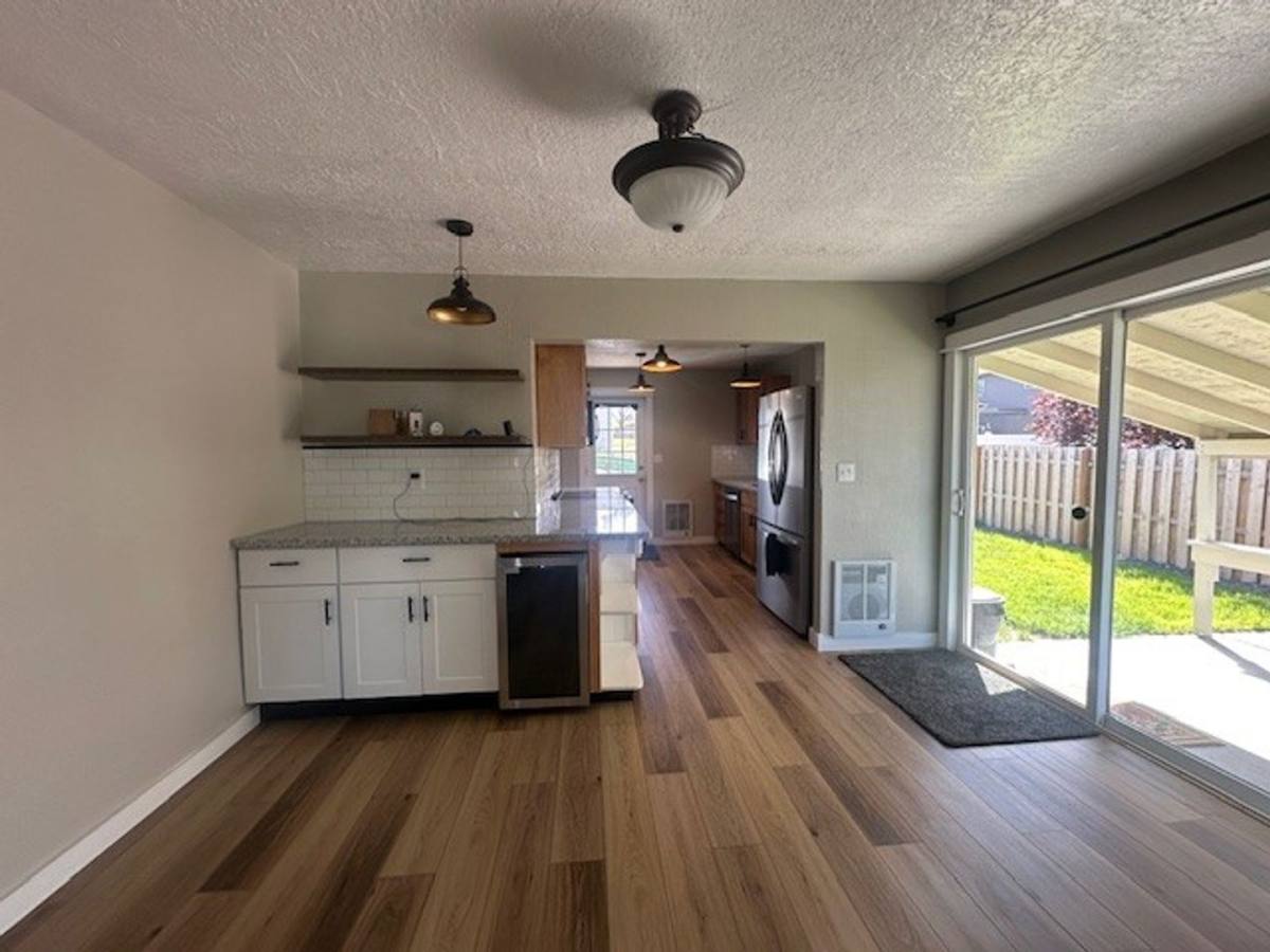 House for rent at 245 NE 7th St, Madras, OR 97741