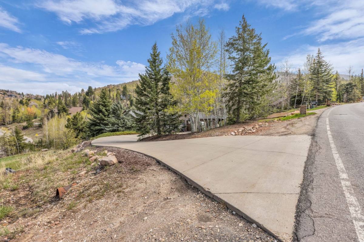 House for rent at 7346 Pinebrook Rd, Park City, UT 84098