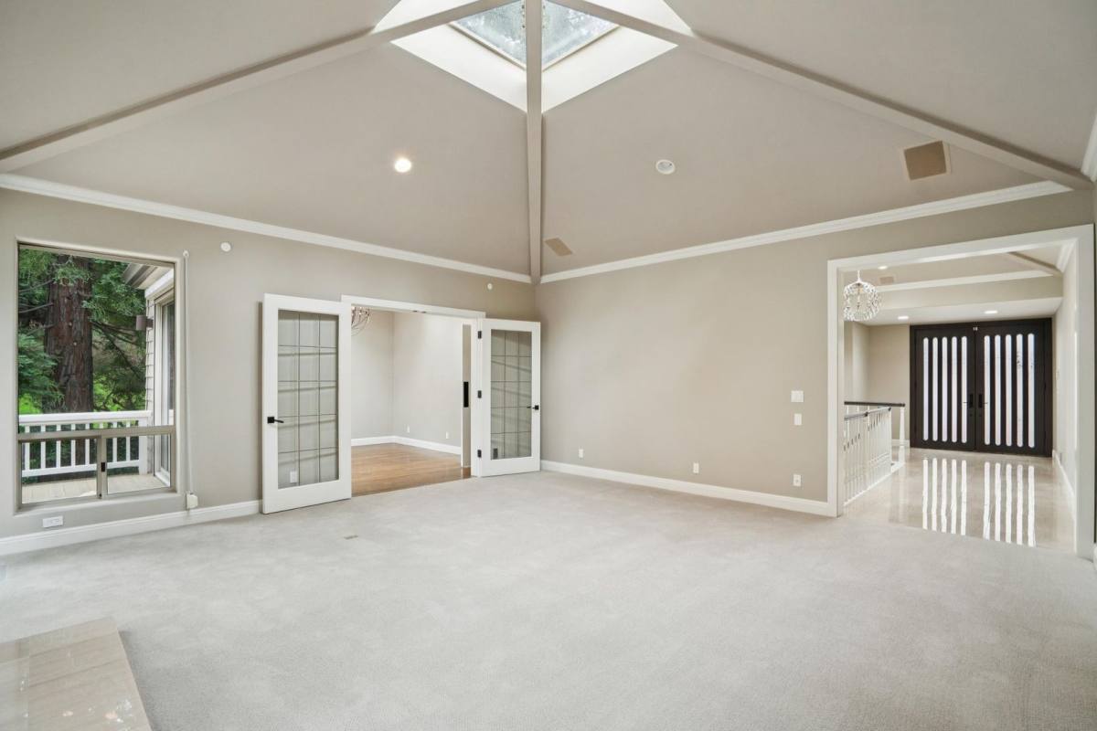 Townhouse for rent at 651 Manresa Lane, Los Altos, CA 94022