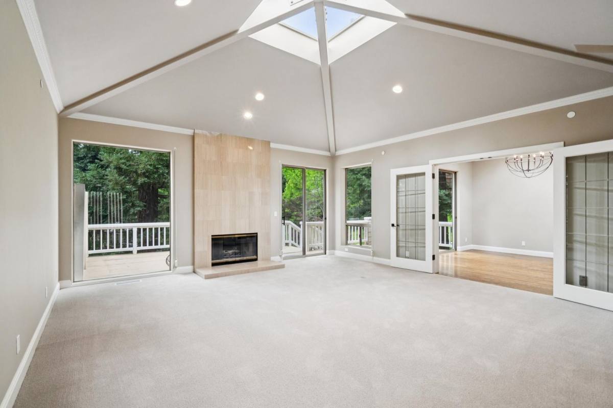 Townhouse for rent at 651 Manresa Lane, Los Altos, CA 94022