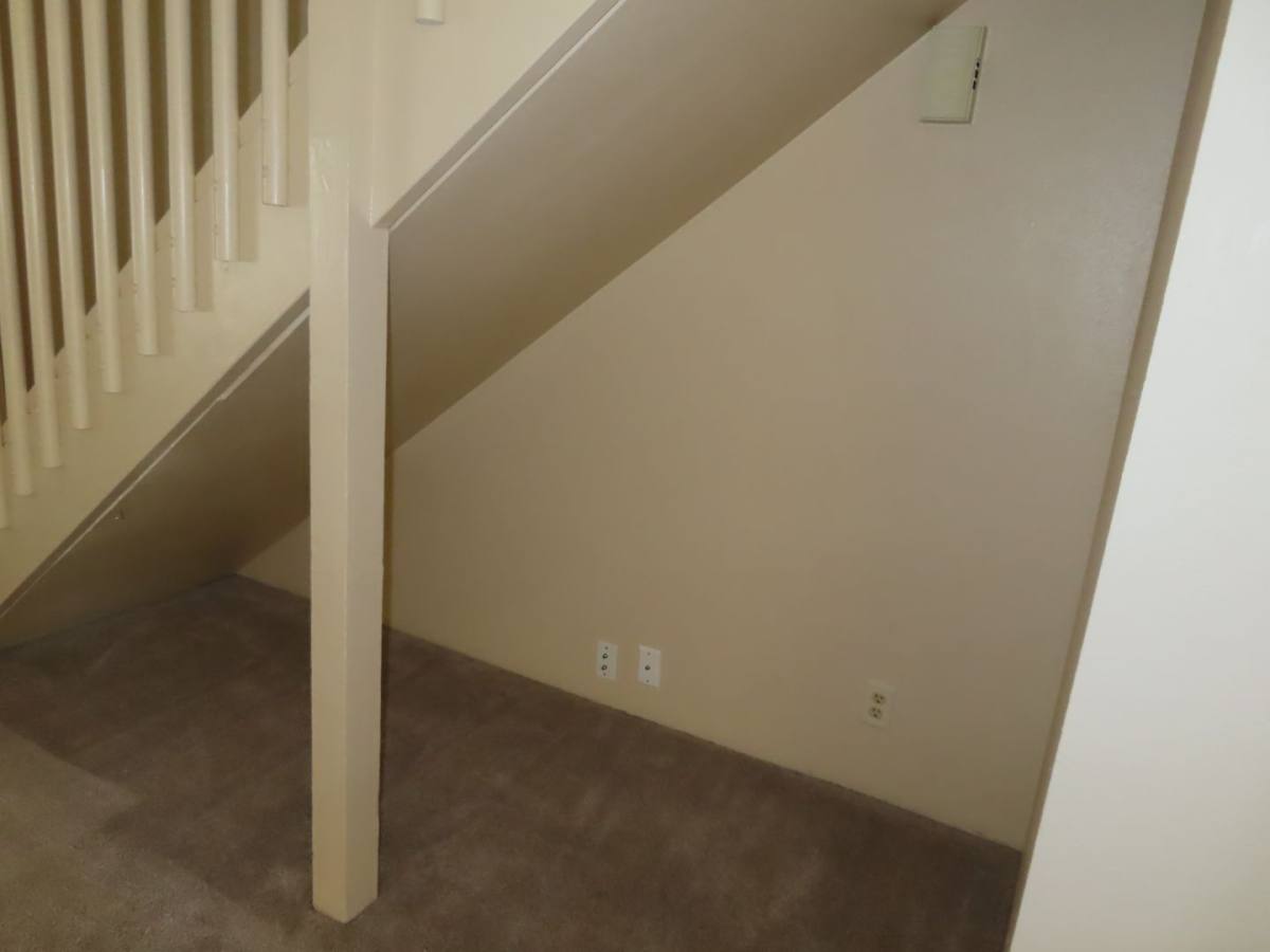 Apartment for rent at 219 S 40th, Springfield, OR 97478