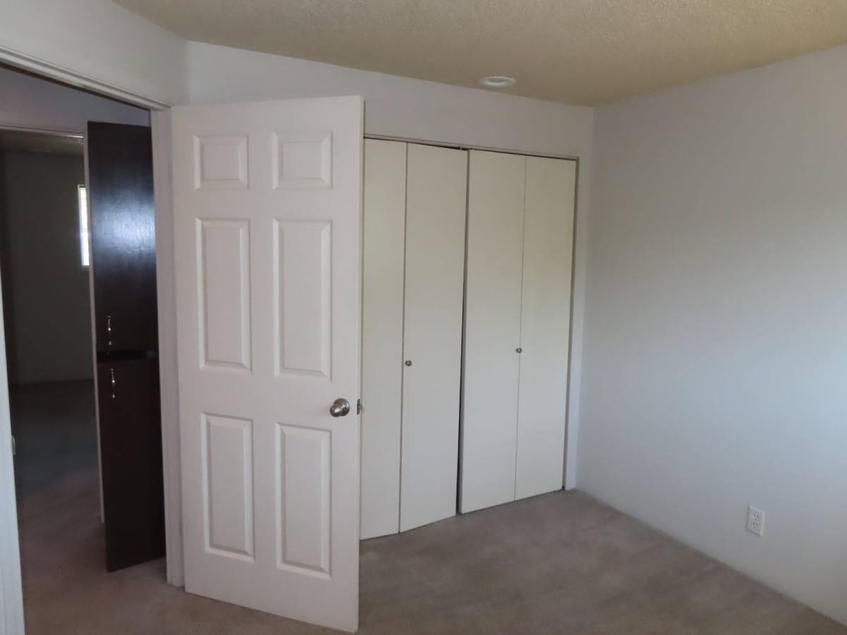 Apartment for rent at 219 S 40th, Springfield, OR 97478