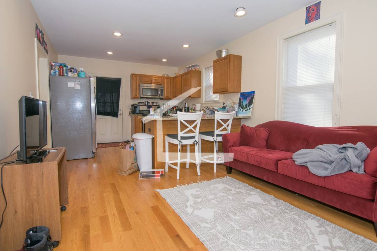Apartment for rent at 35 Pratt, Allston, MA 02134
