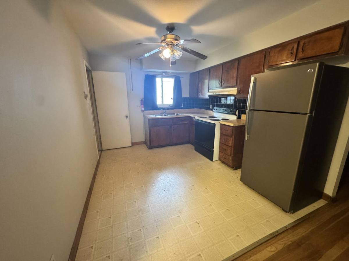 Apartment for rent at 2203-2205 McGuffey Rd, Columbus, OH 43211
