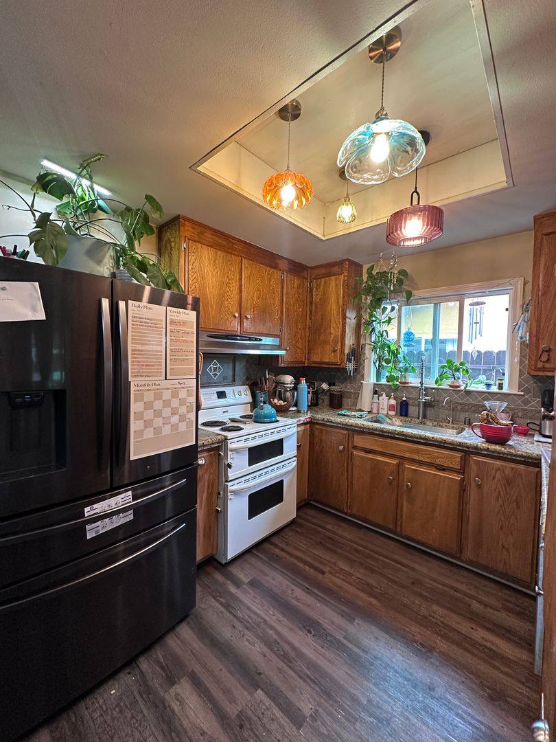House for rent at 1506 Manzanita Lane, Davis, CA 95618