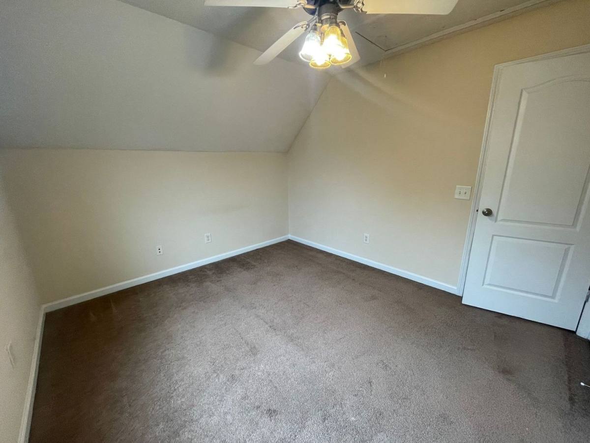Townhouse for rent at 149 Bridgewater Circle, Athens, GA 30601