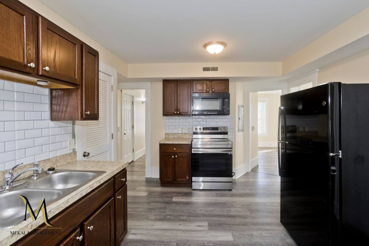Apartment for rent at 36 Artisan St, Chicopee, MA 01013