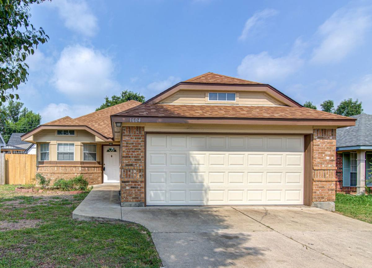 House for rent at 1604 Southwestern Trail, Round Rock, TX 78664