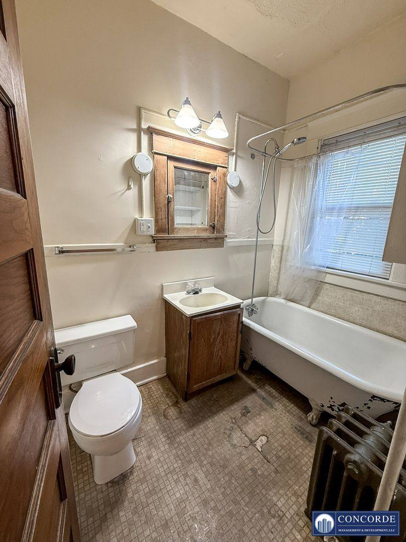 Apartment for rent at 712 S 11th St, Lincoln, NE 68508