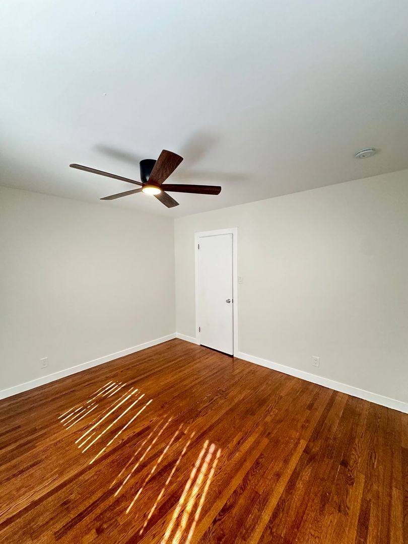 Apartment for rent at 1015 E Appleton St, Long Beach, CA 90802