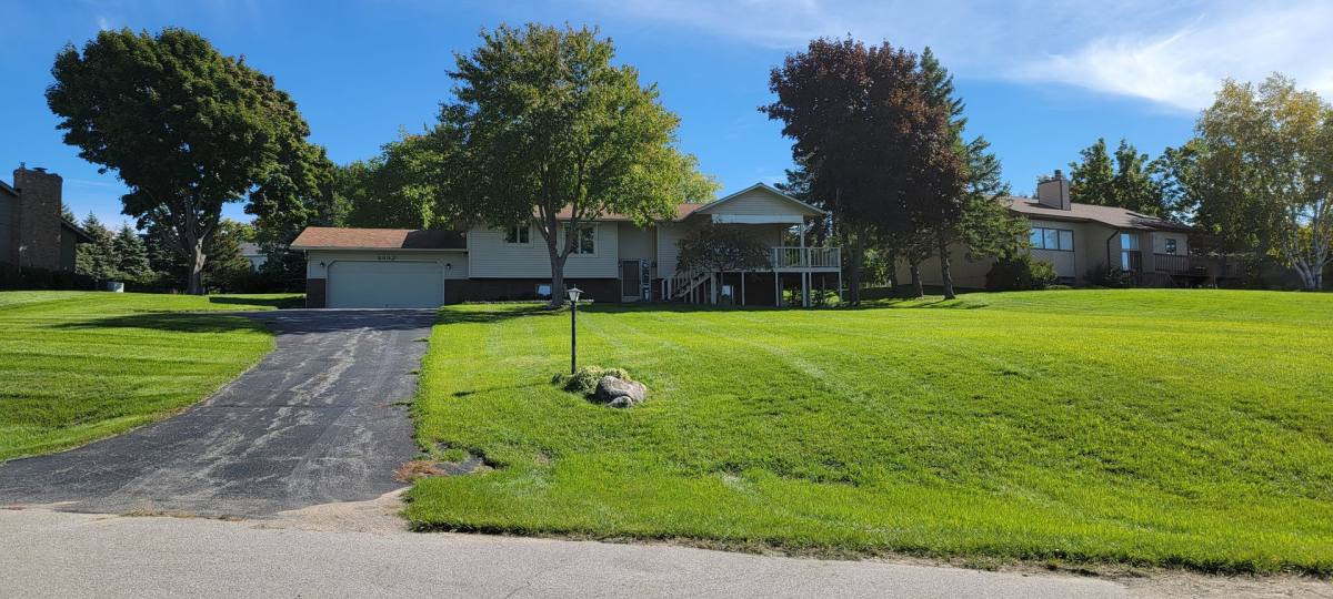 House for rent at 8892 Sunset W, Traverse City, MI 49686
