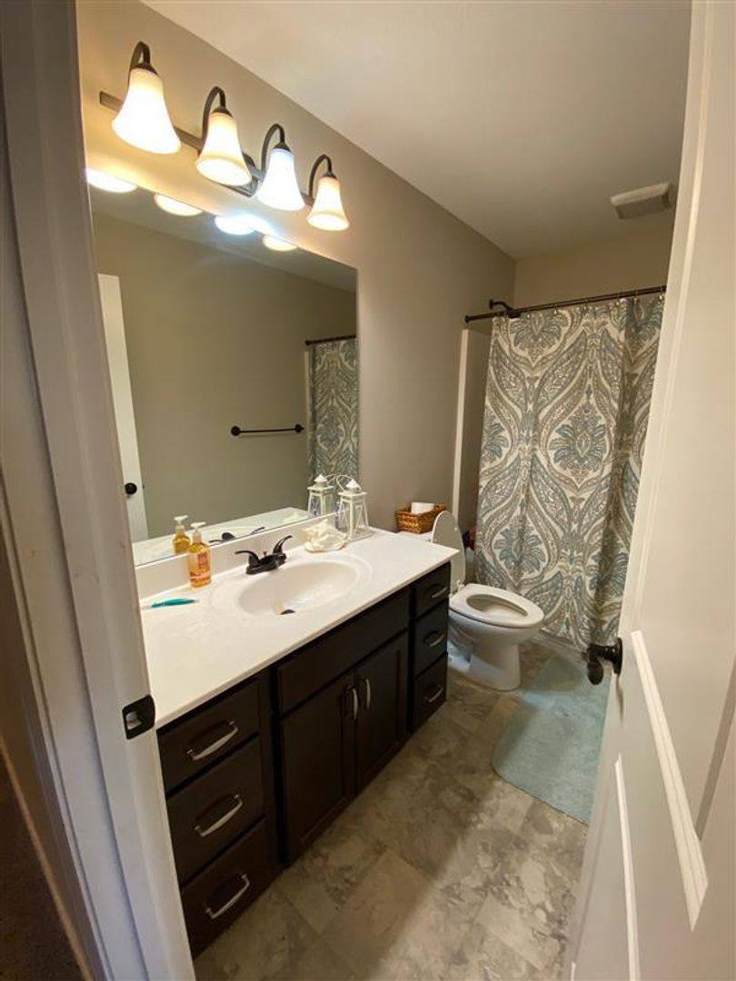 Apartment for rent at 1306 Mockingbird Lane, Mahomet, IL 61853