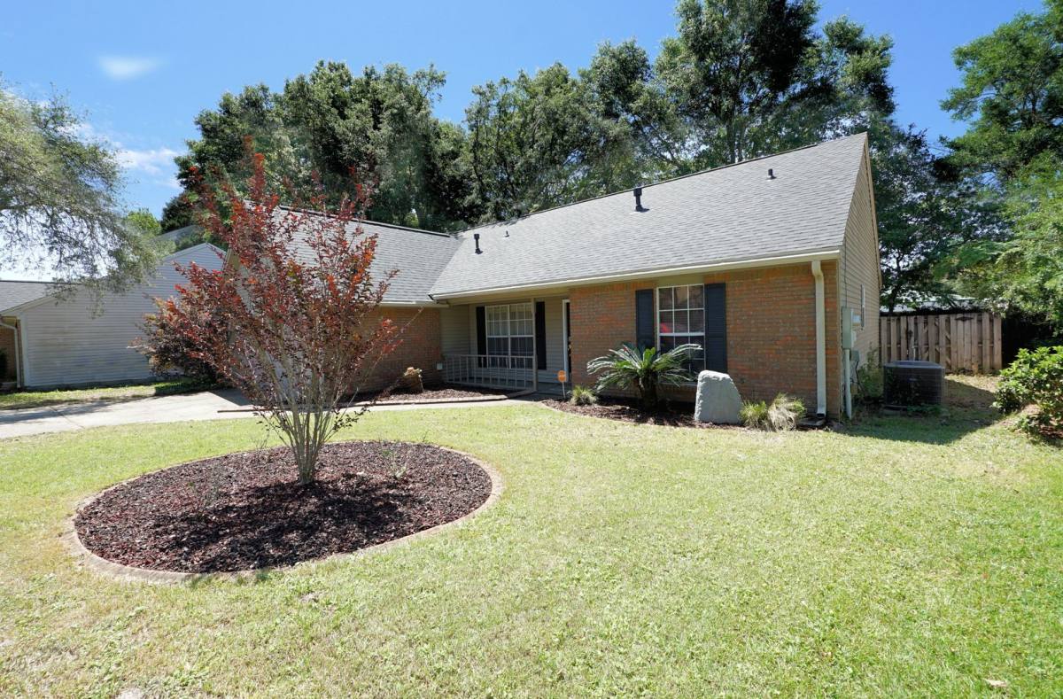 House for rent at 4496 Parkwood Lane W, Niceville, FL 32578