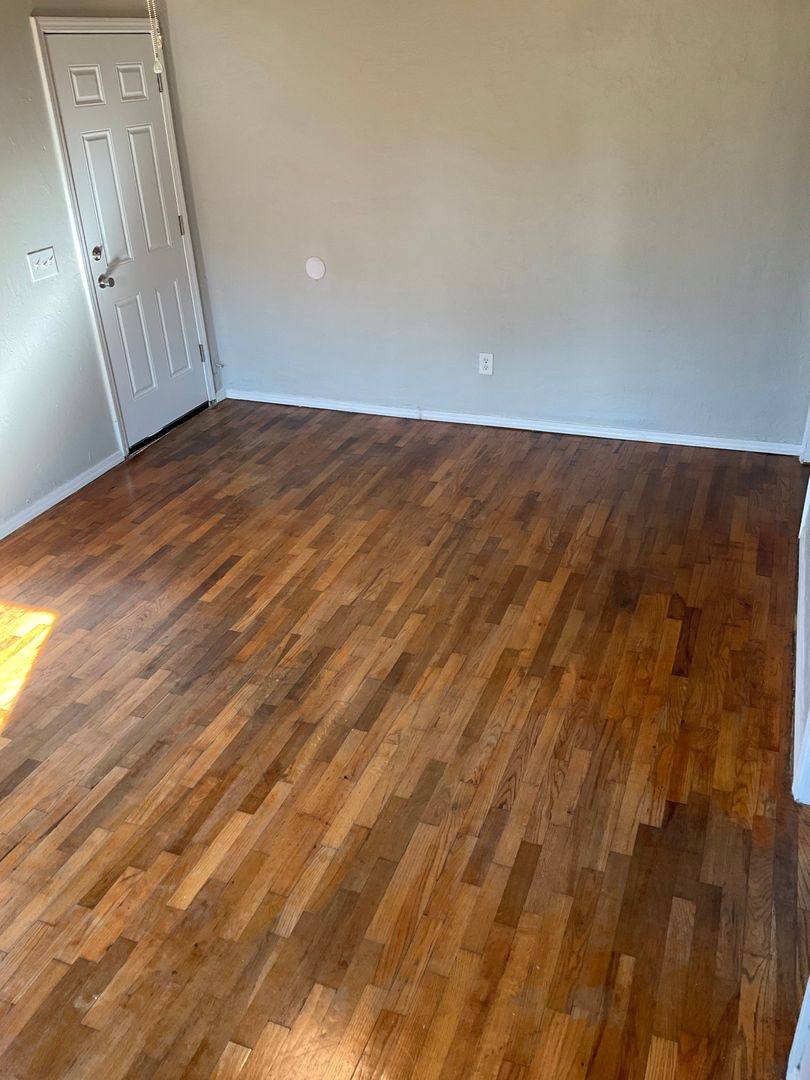 House for rent at 218 W Douglas Dr, Oklahoma City, OK 73110